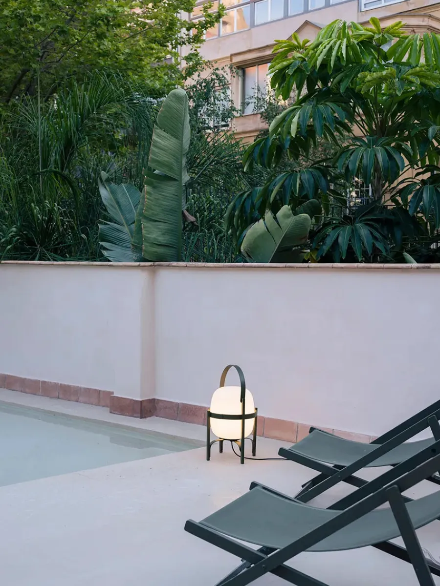 Cesta Exterior Lampe fra Santa and Cole<Santa & Cole Discount