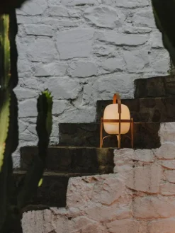 Cestita Batería Lampe fra Santa and Cole<Santa & Cole Hot