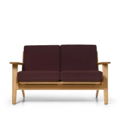 CH292 2 pers. sofa, eg olie af Hans J. Wegner<Carl Hansen & Søn Outlet