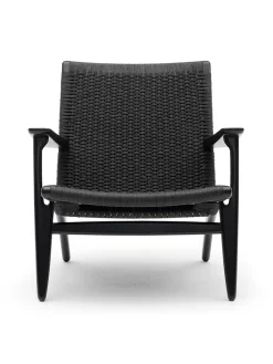 CH25 Loungestol, eg hvidolie af Hans J. Wegner<Carl Hansen & Søn New