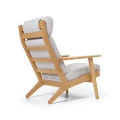 CH291 loungestol, eg olie af Hans J. Wegner<Carl Hansen & Søn