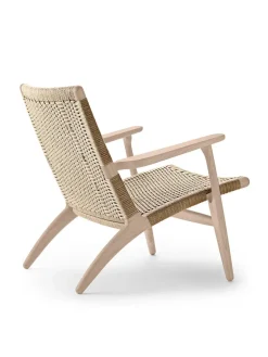 CH25 Loungestol, eg sæbe af Hans J. Wegner<Carl Hansen & Søn Online