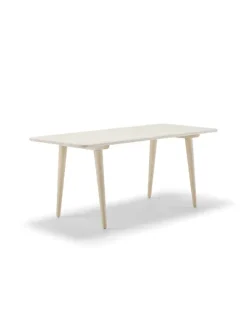 CH011 Sofabord fra<Carl Hansen & Søn Outlet