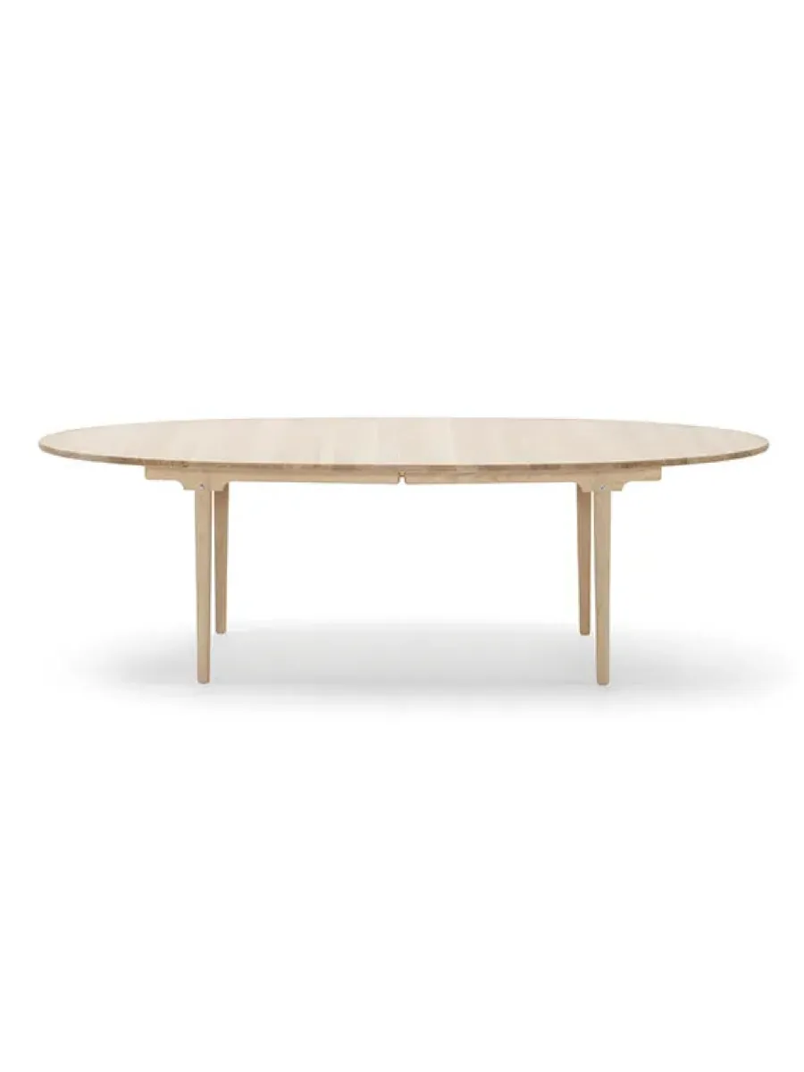 CH339 Spisebord fra<Carl Hansen & Søn Hot