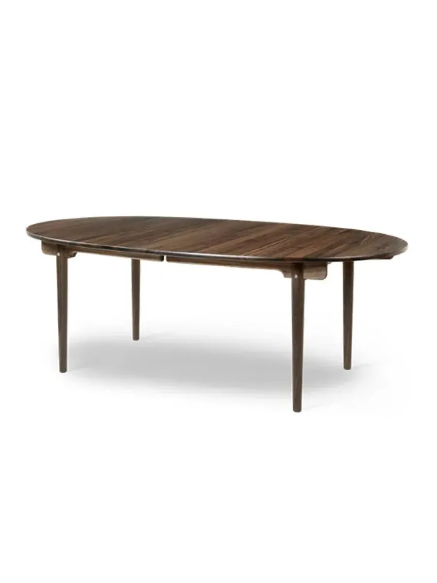 CH339 Spisebord fra<Carl Hansen & Søn Hot