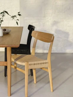 CH327 Spisebord Teak Mix, 248 cm fra<Carl Hansen & Søn New