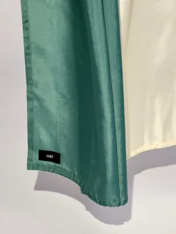 Check badeforhæng fra<HAY Sale