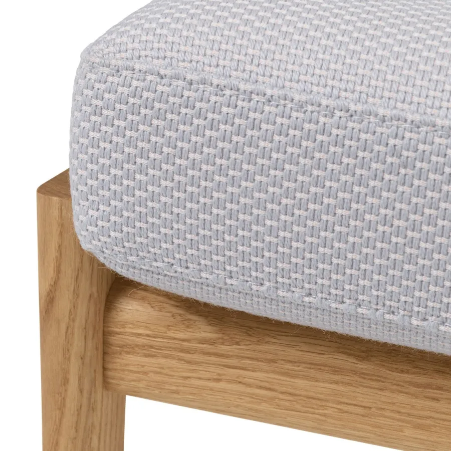 CH290F skammel, eg olie af Hans J. Wegner<Carl Hansen & Søn Online