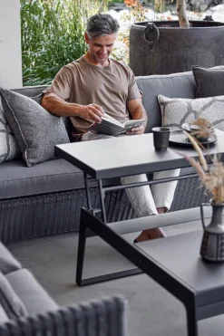 Chill-Out Sofabord fra<Cane-line Clearance