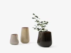 Collect Ceramic Vases fra<&Tradition