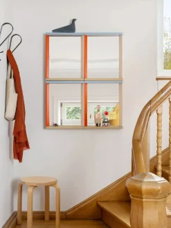 Colour Frame Mirror, medium fra<Vitra Sale