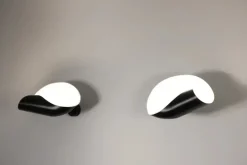 Conche Small Wall Lamp af Serge Mouille<Editions Serge Mouille Hot