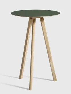 Copenhague CPH20 Bord, Ø70 cm fra<HAY Clearance