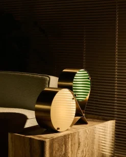 Coppia Table Lamp fra<GUBI Clearance