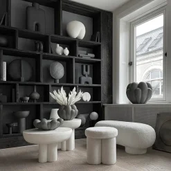 Crown Table, low bone white fra<101 Copenhagen Sale