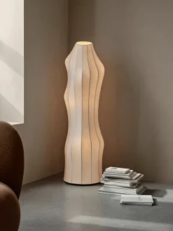 Dae Floor Lamp fra<Ferm Living Online