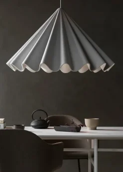 Dancing Pendel fra<Audo Copenhagen Discount