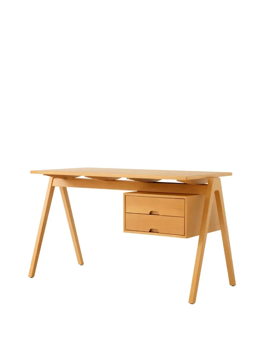 Daystak Desk RD3 fra<&Tradition Hot