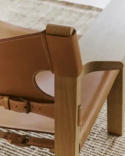 Den Spanske Stol i cognac læder, eg lys olie af Børge Mogensen<Fredericia Furniture Discount