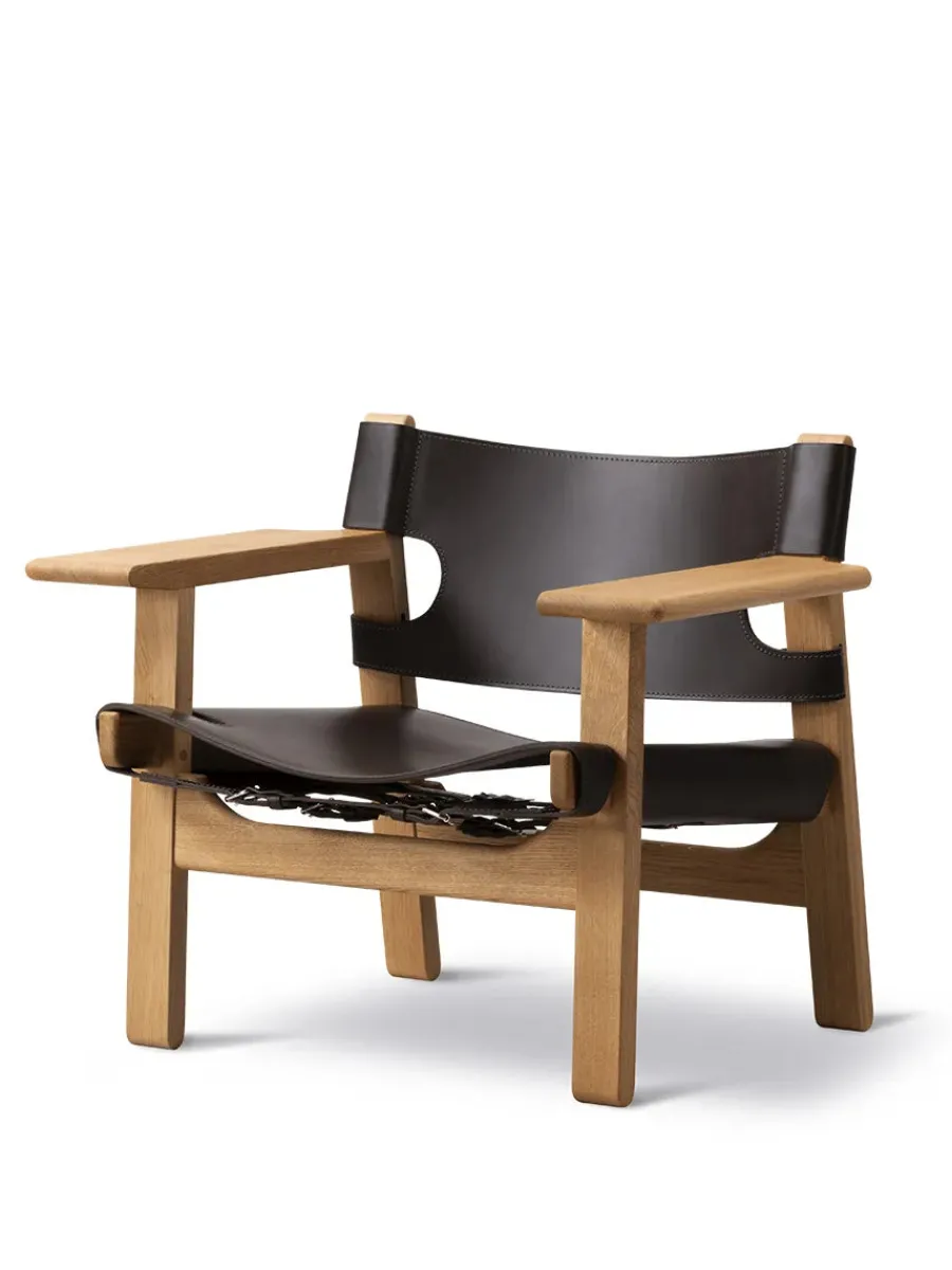 Den Spanske Stol i mørkebrun læder, Røget eg olie af Børge Mogensen<Fredericia Furniture Best