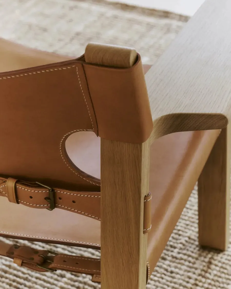 Den Spanske Stol i mørkebrun læder, Røget eg olie af Børge Mogensen<Fredericia Furniture Best