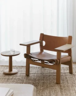 Den Spanske Stol i naturfarvet læder, eg sæbe af Børge Mogensen<Fredericia Furniture Sale