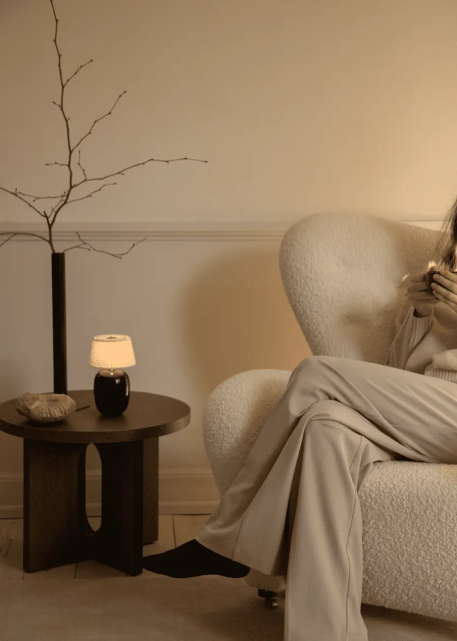 Den Trætte Mand Lænestol, Baena 95 fra<Audo Copenhagen Outlet