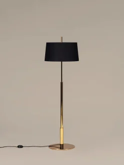 Diana Gulvlampe fra Santa and Cole<Santa & Cole Hot
