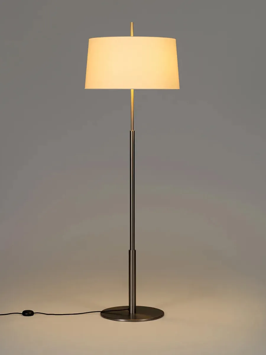 Diana Mayor Gulvlampe fra Santa and Cole<Santa & Cole New