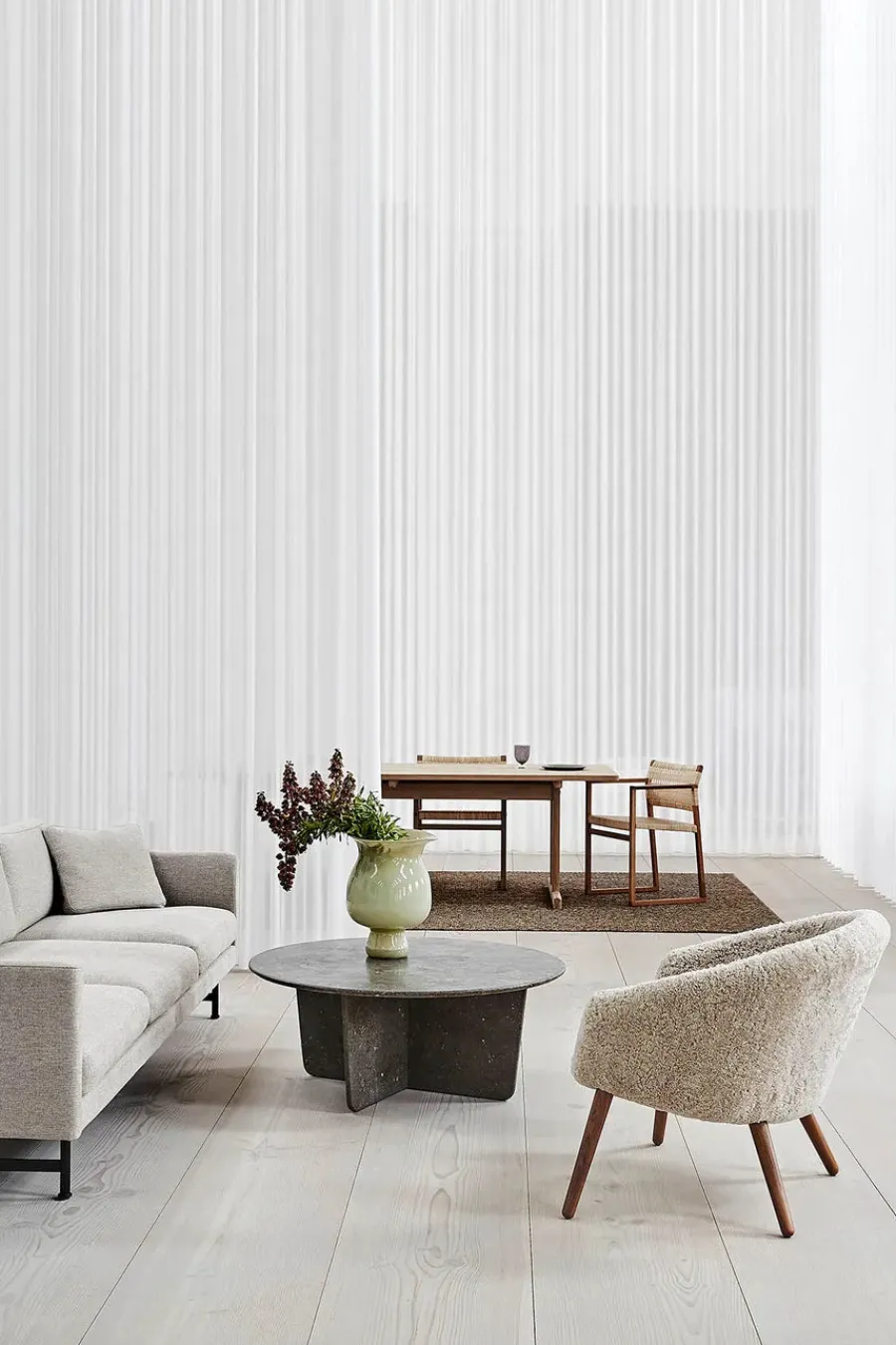 Ditzel Lounge Chair, lammeskind fra<Fredericia Furniture Discount