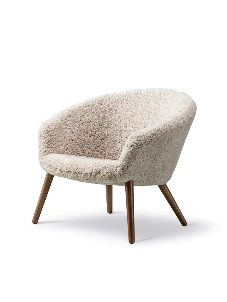 Ditzel Lounge Chair, lammeskind fra<Fredericia Furniture Discount