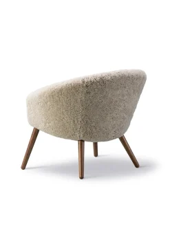 Ditzel Lounge Chair, lammeskind fra<Fredericia Furniture Discount