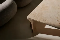Doric Coffee Table 140 x 80 cm, Neutral White Travertine fra<GUBI Sale