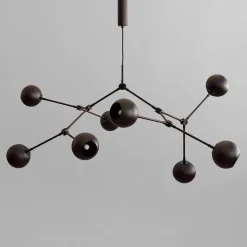 Drop Chandelier Globe, Burned Black fra<101 Copenhagen Hot