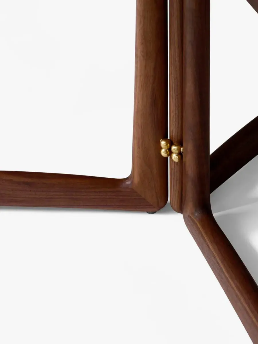 Drop Leaf HM6 Spisebord af Hvidt & Mølgaard<&Tradition New