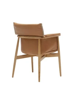 E005 Embrace Chair af EOOS<Carl Hansen & Søn Clearance