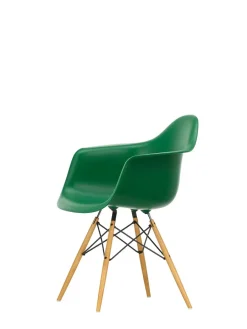 Eames Plastic Armchair DAW, ahorntræ fra<Vitra Online