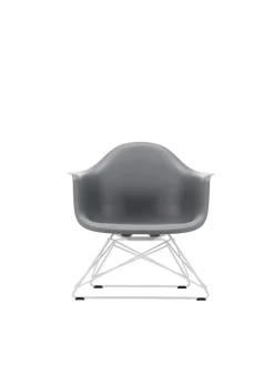 Eames Plastic Armchair LAR, hvidlakeret fra<Vitra Sale