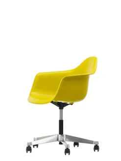 Eames Plastic Armchair PACC fra<Vitra Best
