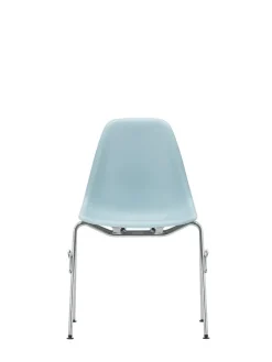 Eames Plastic Side Chair DSS-N, stabelbar fra<Vitra