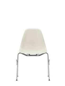 Eames Plastic Side Chair DSS-N, stabelbar fra<Vitra