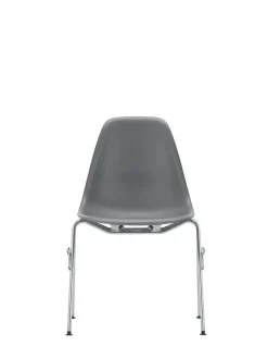 Eames Plastic Side Chair DSS-N, stabelbar fra<Vitra