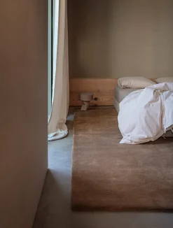 Earth Handtuft Tæppe, Taupe fra<Massimo Clearance