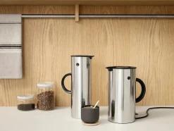 EM77 Elkedel, 1,5 l fra<Stelton Online