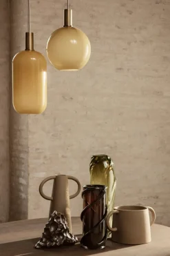 Entwine Vase fra<Ferm Living Online