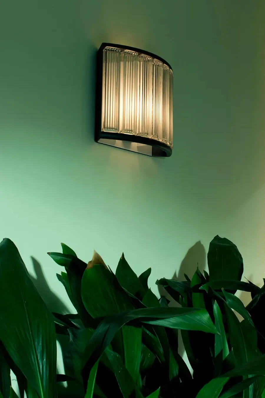 Estadio Væglampe fra Santa and Cole<Santa & Cole New