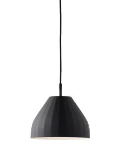 Facet 140 Pendel, sort fra<Le Klint