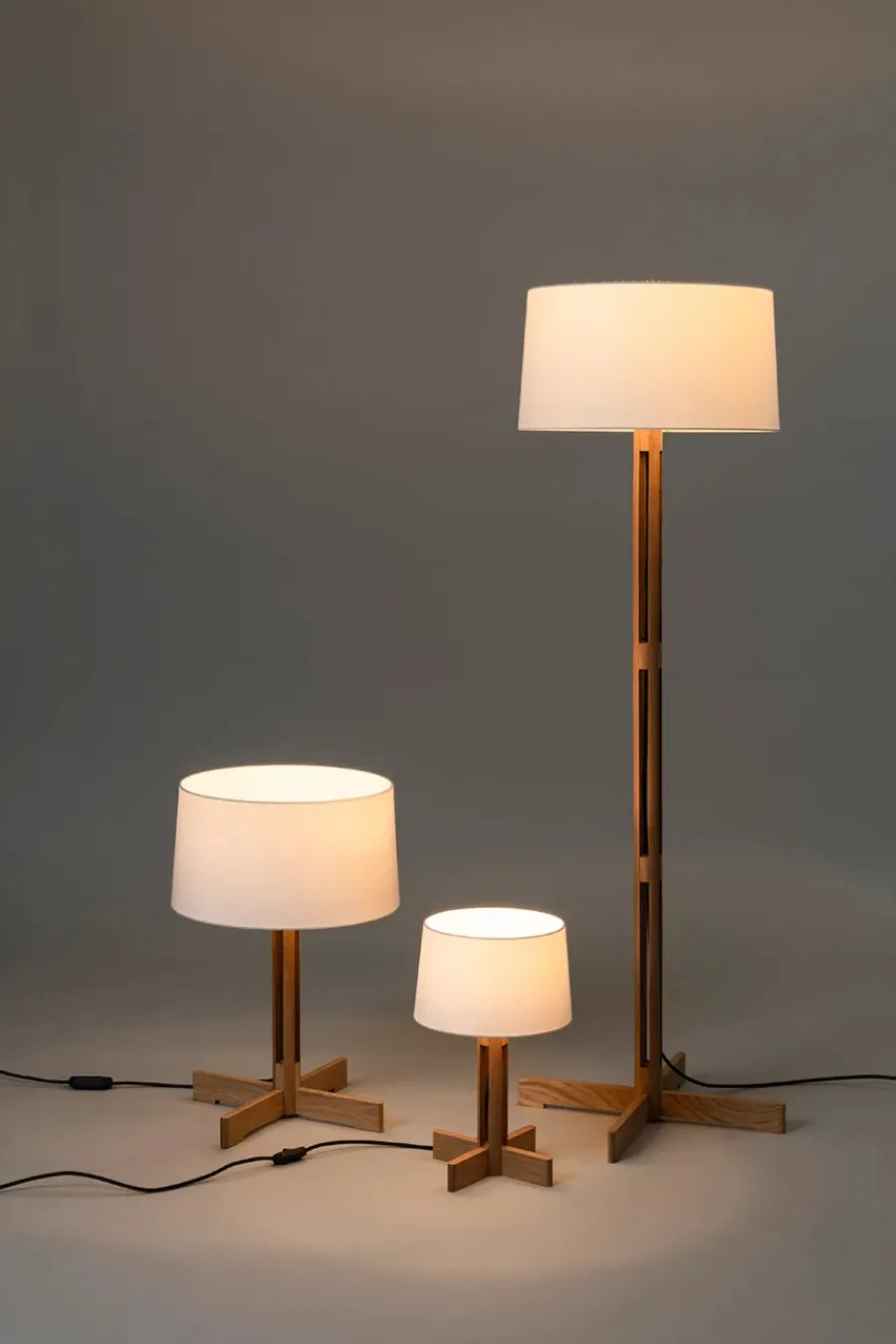 FAD Fija Gulvlampe fra Santa and Cole<Santa & Cole Outlet