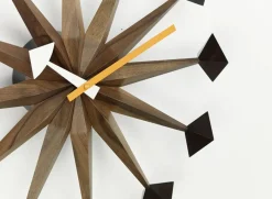 Fan Clock fra<Vitra Online