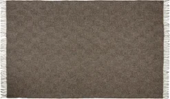 Fanø Plaid, light nordic grey fra<Silkeborg Uldspinderi Clearance